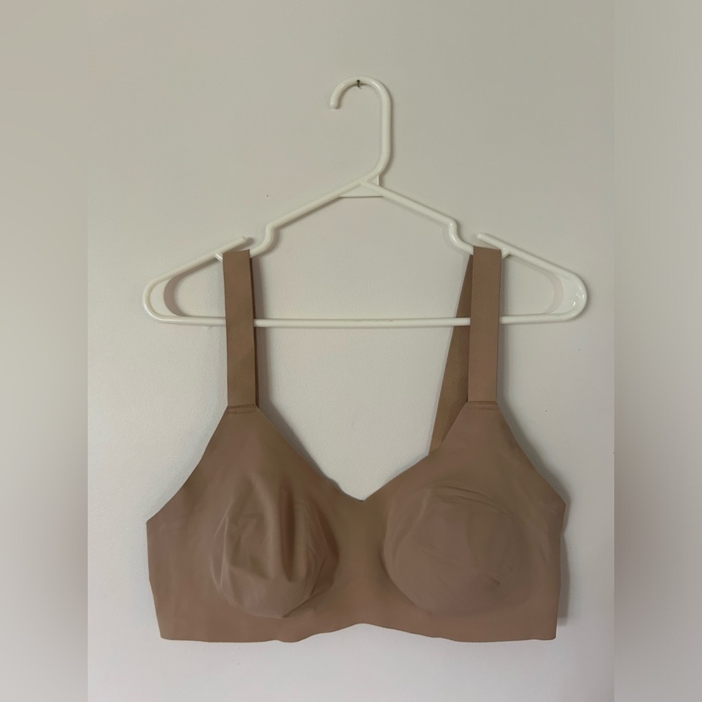 Knix Women's Padded V-Neck Evolution Bra - Tan Size 6